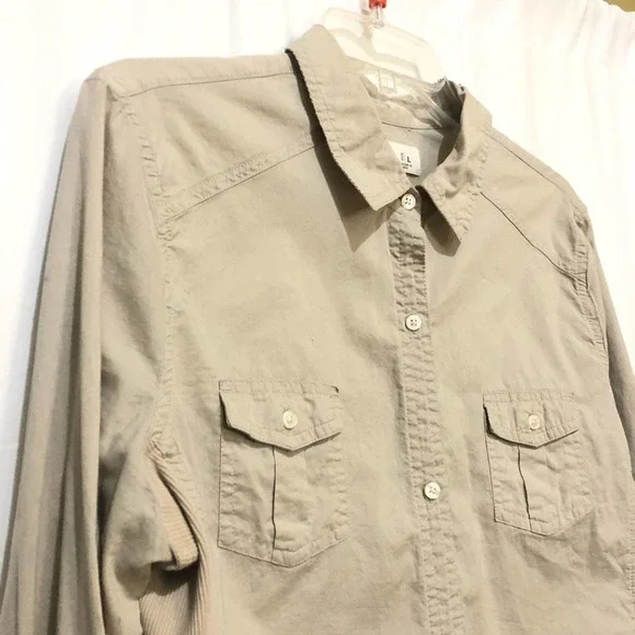Old Navy Button Up Blouse Tan Stretch Career Large - Picture 3 of 7